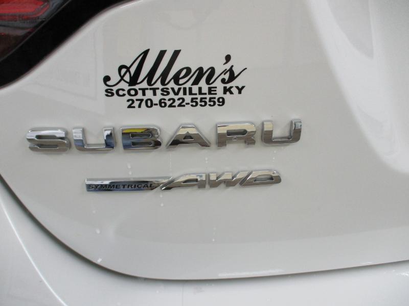 Subaru Legacy Premium 2025
