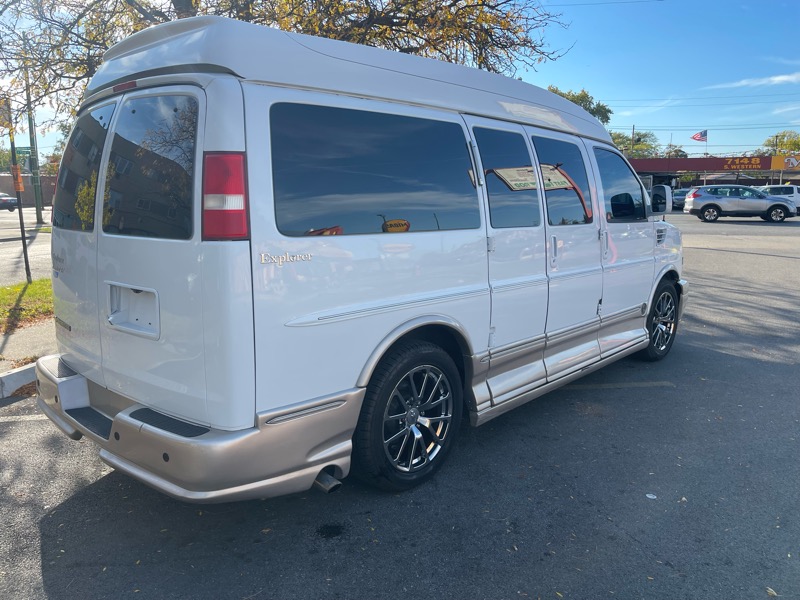 Chevrolet Express G1500 3LT RV 2014 Chevrolet Express G1500 3LT RV 2014