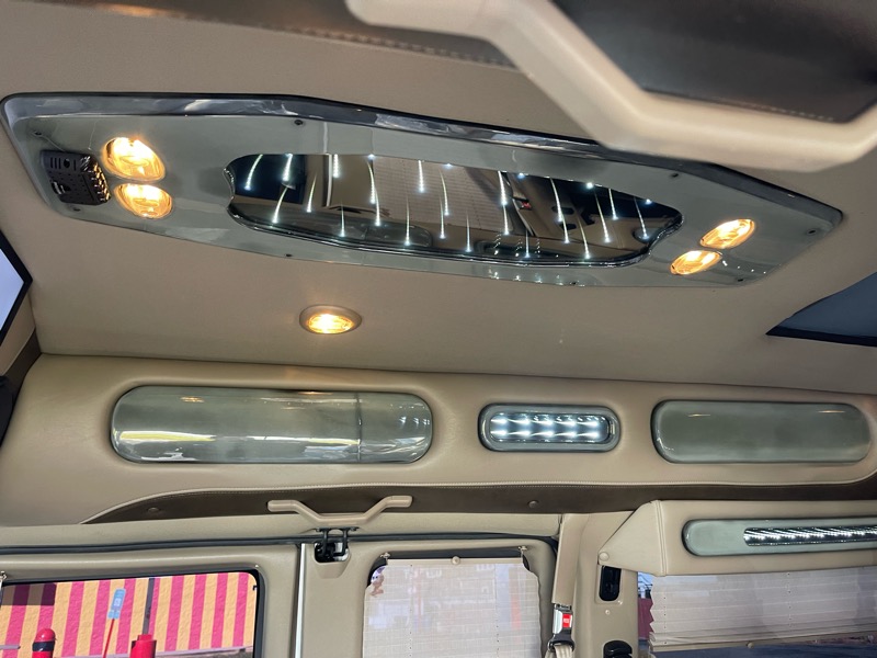 Chevrolet Express G1500 3LT RV 2014 Chevrolet Express G1500 3LT RV 2014