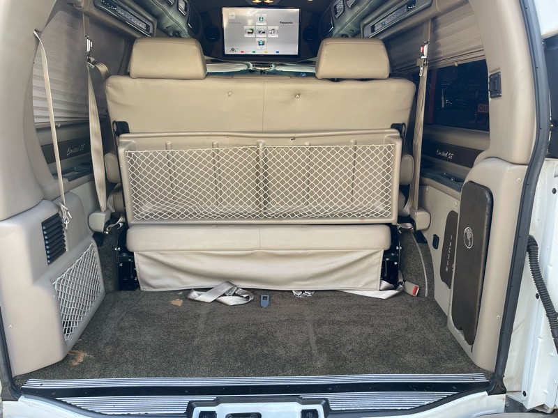 Chevrolet Express G1500 3LT RV 2014 Chevrolet Express G1500 3LT RV 2014