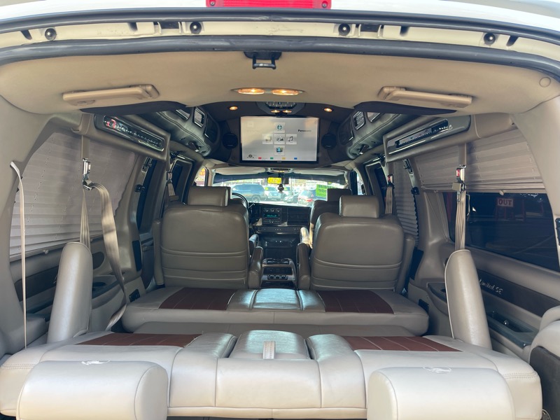 Chevrolet Express G1500 3LT RV 2014 Chevrolet Express G1500 3LT RV 2014