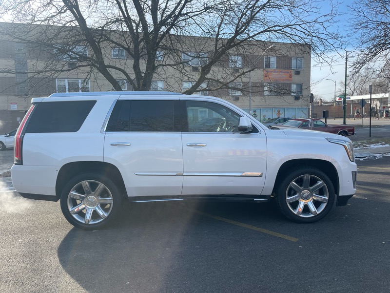 Cadillac Escalade Luxury 4WD 2018