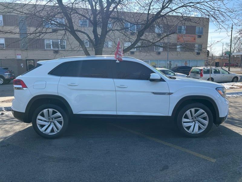 Volkswagen Atlas Cross Sport SE w/Technology 4MOTION 2021