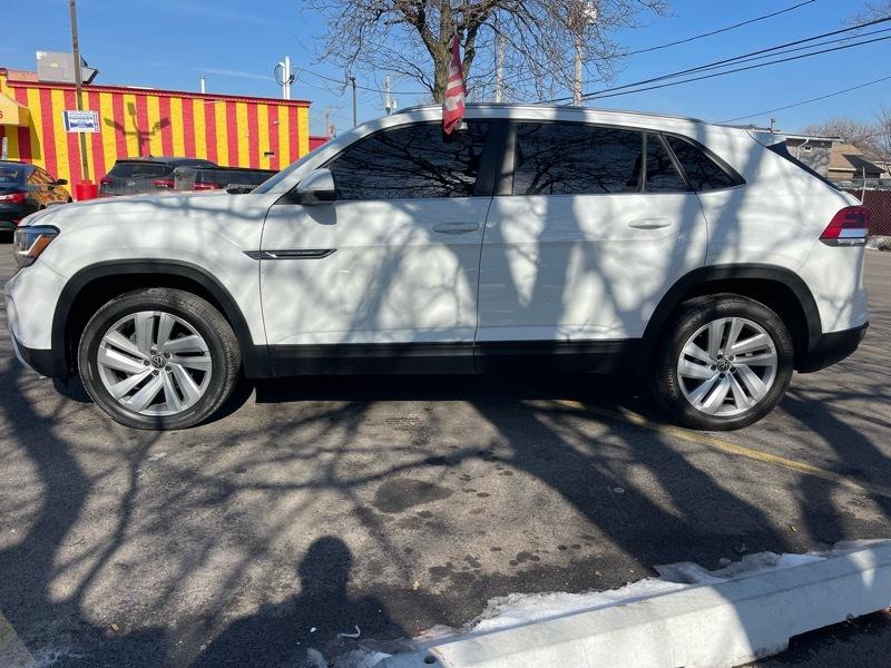 Volkswagen Atlas Cross Sport SE w/Technology 4MOTION 2021