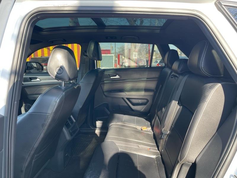 Volkswagen Atlas Cross Sport SE w/Technology 4MOTION 2021