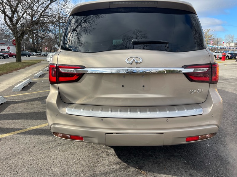Infiniti QX80 LUXE 4WD 2019