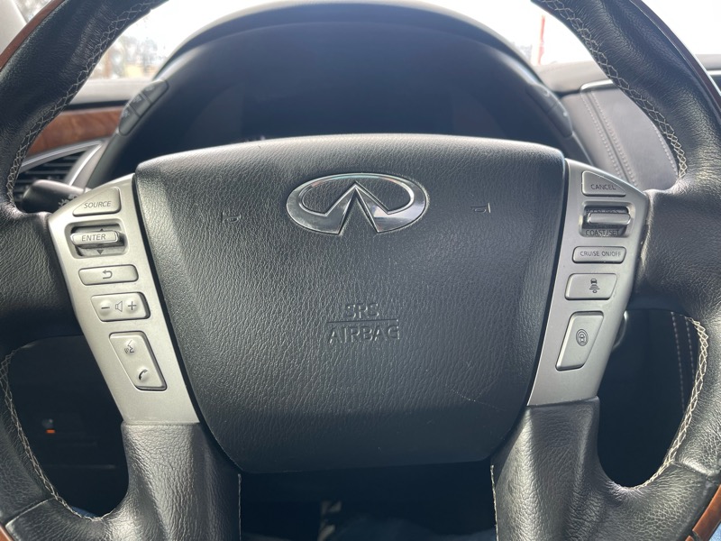 Infiniti QX80 LUXE 4WD 2019