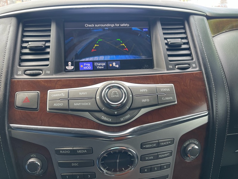 Infiniti QX80 LUXE 4WD 2019