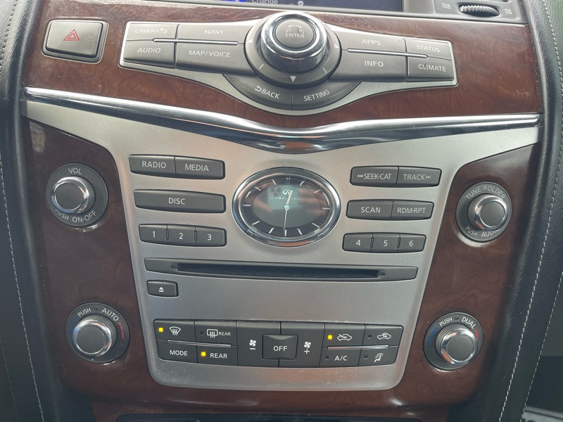 Infiniti QX80 LUXE 4WD 2019