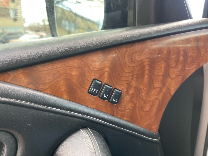 Infiniti QX80 LUXE 4WD 2019