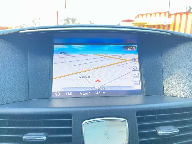 Infiniti Q70 3.7 AWD 2015