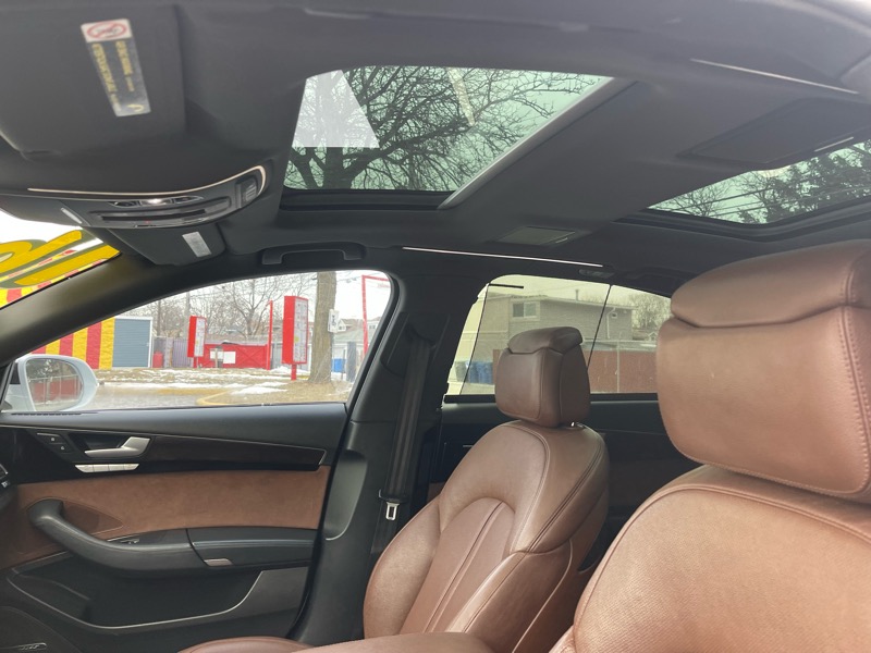 Audi A8 3.0T quattro 2016