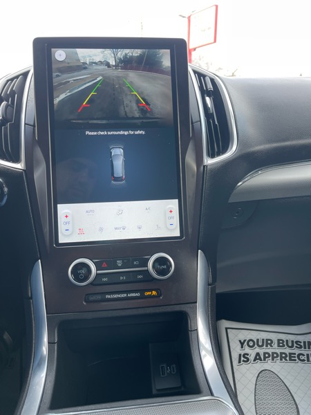 Ford Edge Titanium AWD 2021