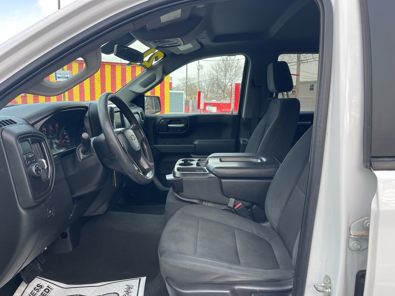 Chevrolet Silverado 1500 Custom Crew Cab 2WD 2021