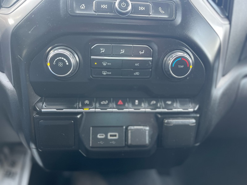 Chevrolet Silverado 1500 Custom Crew Cab 2WD 2021