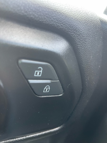 Chevrolet Silverado 1500 Custom Crew Cab 2WD 2021