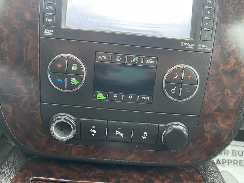 GMC Yukon Denali 4WD 2014