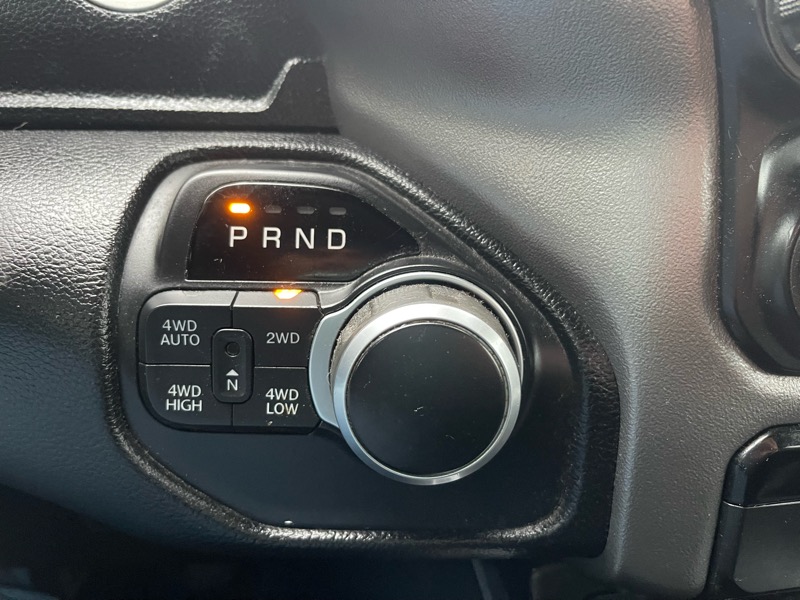 RAM 1500 Big Horn Crew Cab SWB 4WD 2019