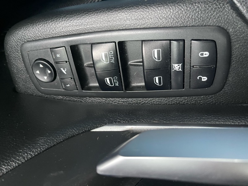 RAM 1500 Big Horn Crew Cab SWB 4WD 2019