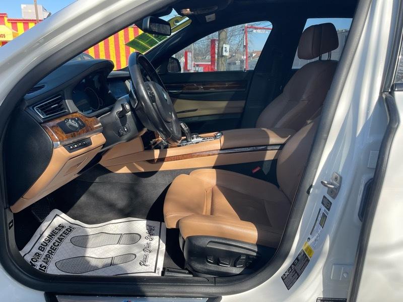 BMW 7-Series 740Li xDrive 2015