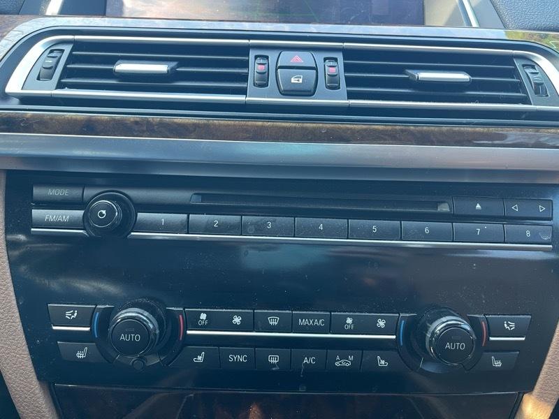 BMW 7-Series 740Li xDrive 2015