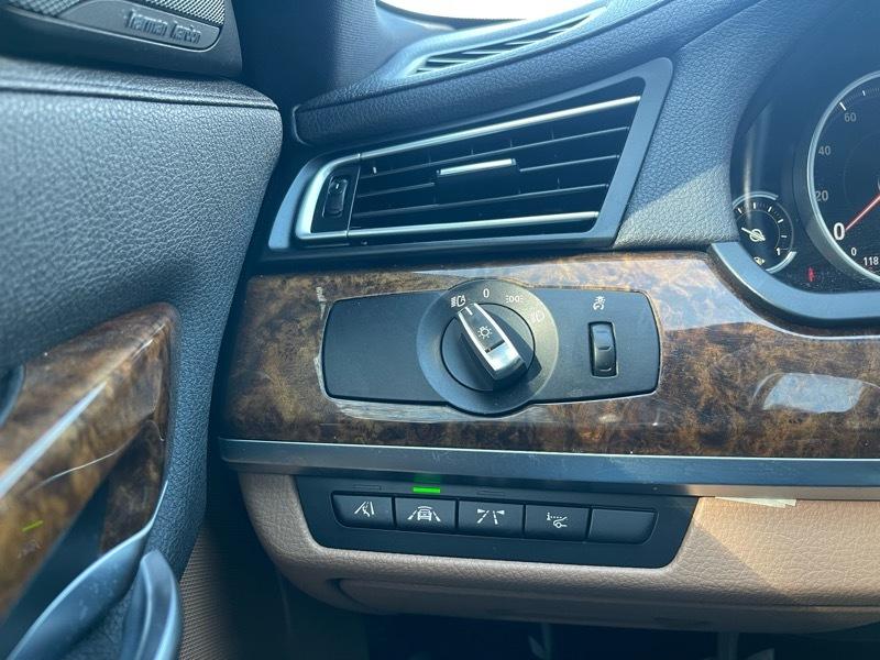 BMW 7-Series 740Li xDrive 2015