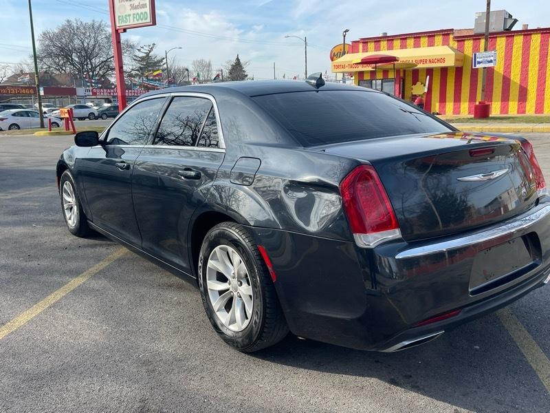 Chrysler 300 Limited RWD 2015
