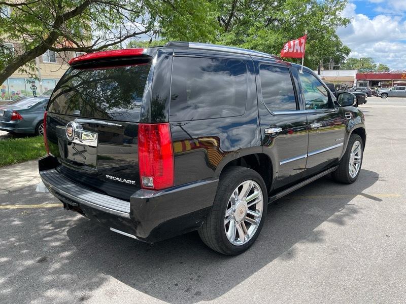 Cadillac Escalade Platinum AWD 2014