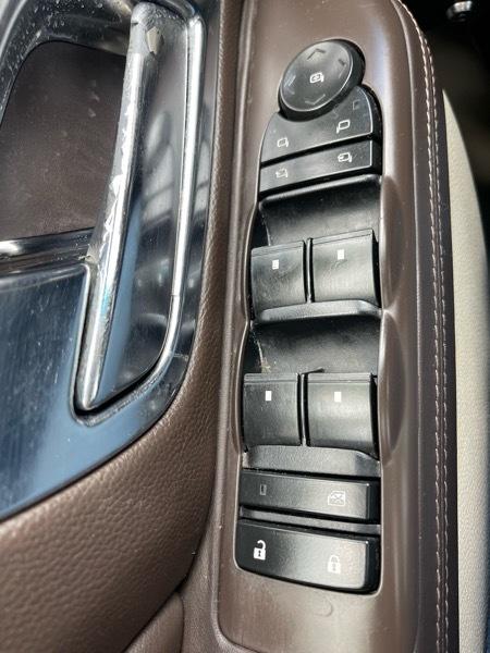 Cadillac Escalade Platinum AWD 2014