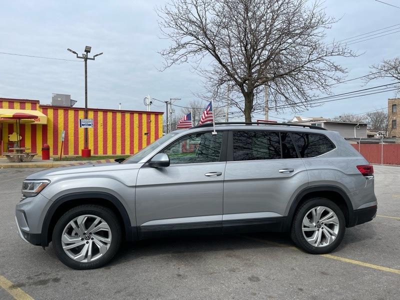 Volkswagen Atlas V6 SE w/Technology 2021