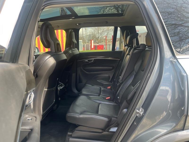 Volvo XC90 T6 Momentum AWD 2018