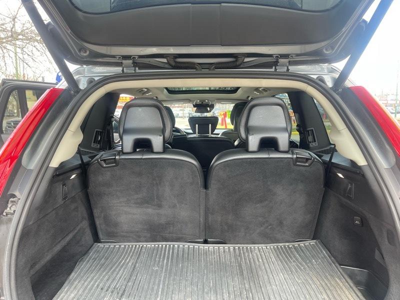 Volvo XC90 T6 Momentum AWD 2018