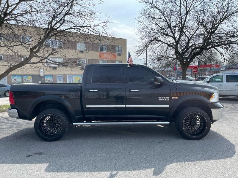 RAM 1500 SLT Crew Cab SWB 4WD 2017