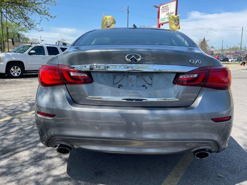 Infiniti Q70 3.7 2017