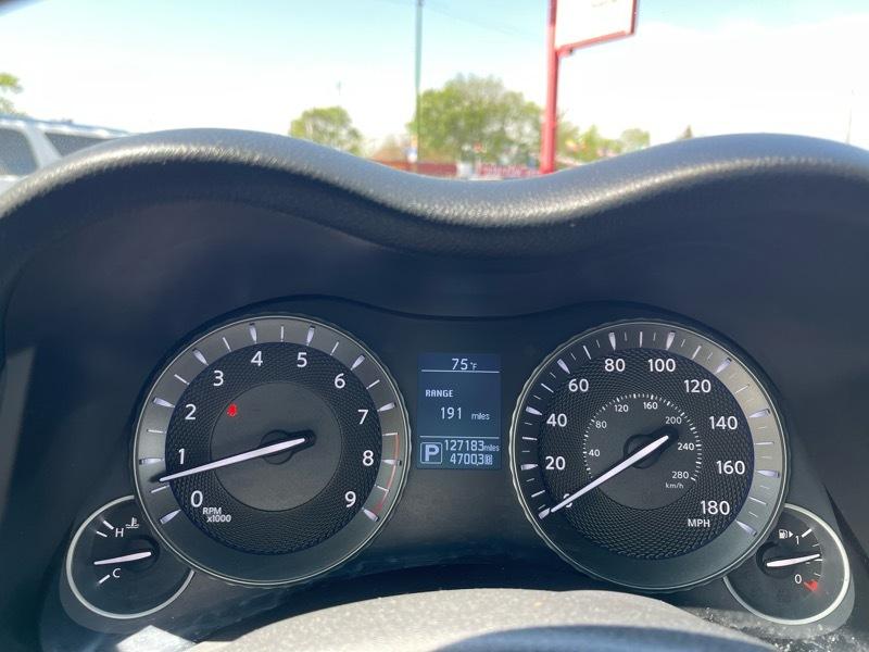 Infiniti Q70 3.7 2017