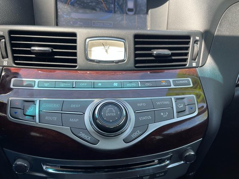 Infiniti Q70 3.7 2017