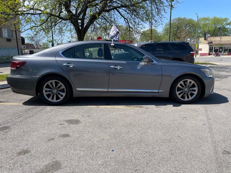 Lexus LS 460 Luxury Sedan AWD 2013