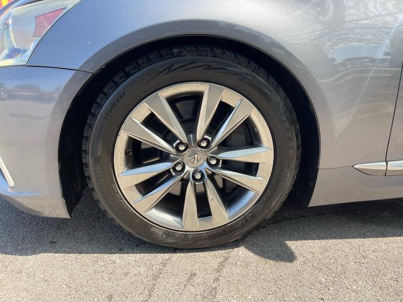 Lexus LS 460 Luxury Sedan AWD 2013