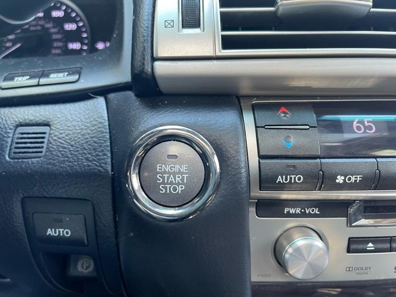 Lexus LS 460 Luxury Sedan AWD 2013