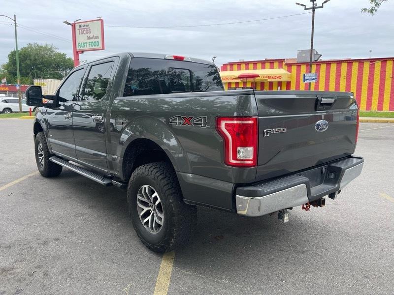 Ford F-150 4WD Reg Cab 145" XLT 2015