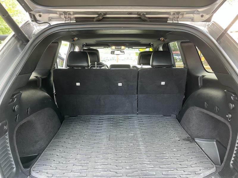 Jeep Grand Cherokee Limited 2WD 2015