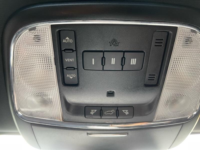 Jeep Grand Cherokee Limited 2WD 2015