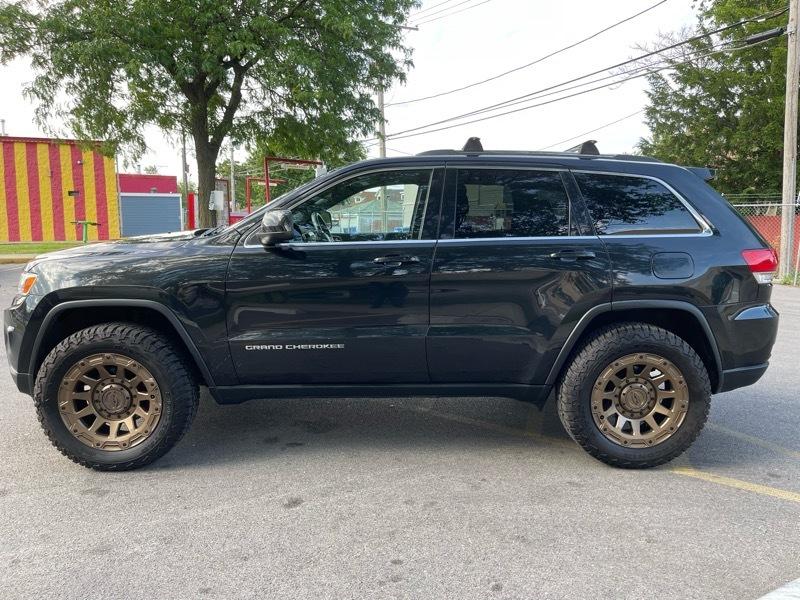 Jeep Grand Cherokee Laredo 4WD 2014