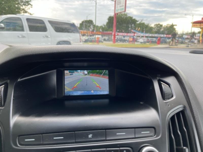 Ford Focus S Sedan 2018