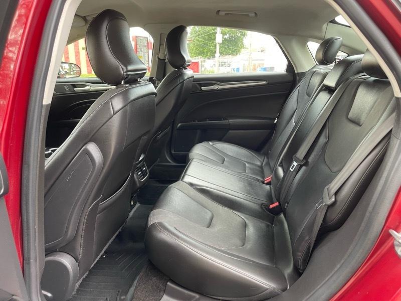 Ford Fusion Titanium 2015