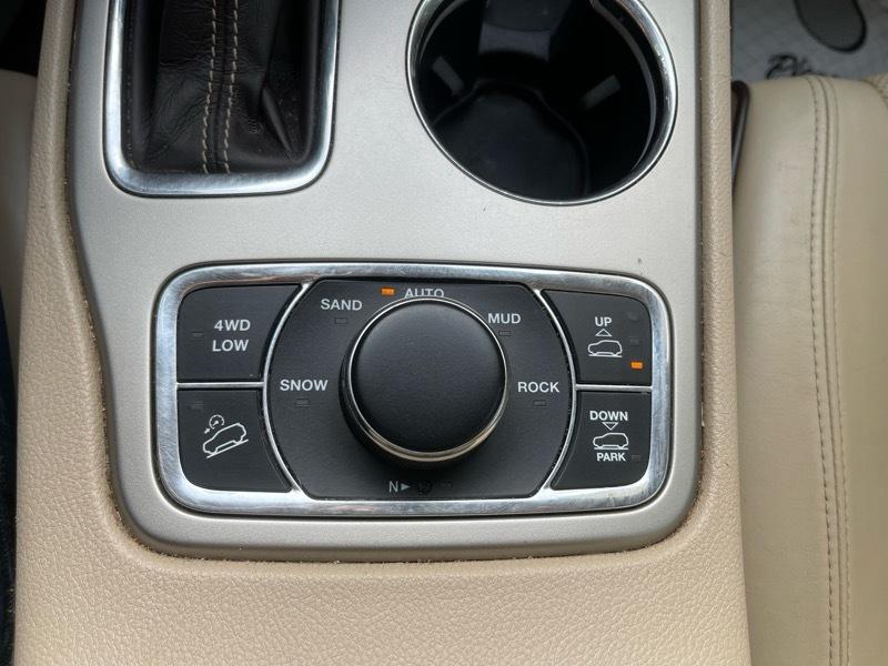 Jeep Grand Cherokee Overland 4WD 2017