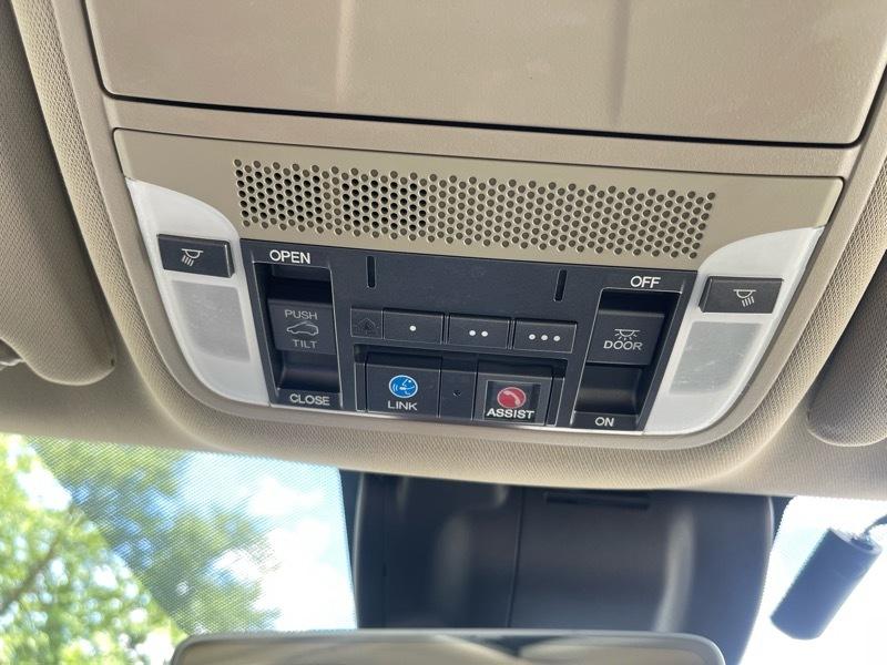 Acura MDX SH-AWD 9-Spd AT w/Tech Package 2016