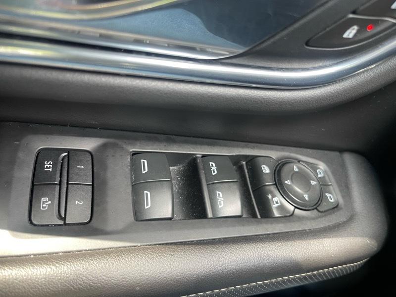 GMC Yukon SLT 4WD 2021