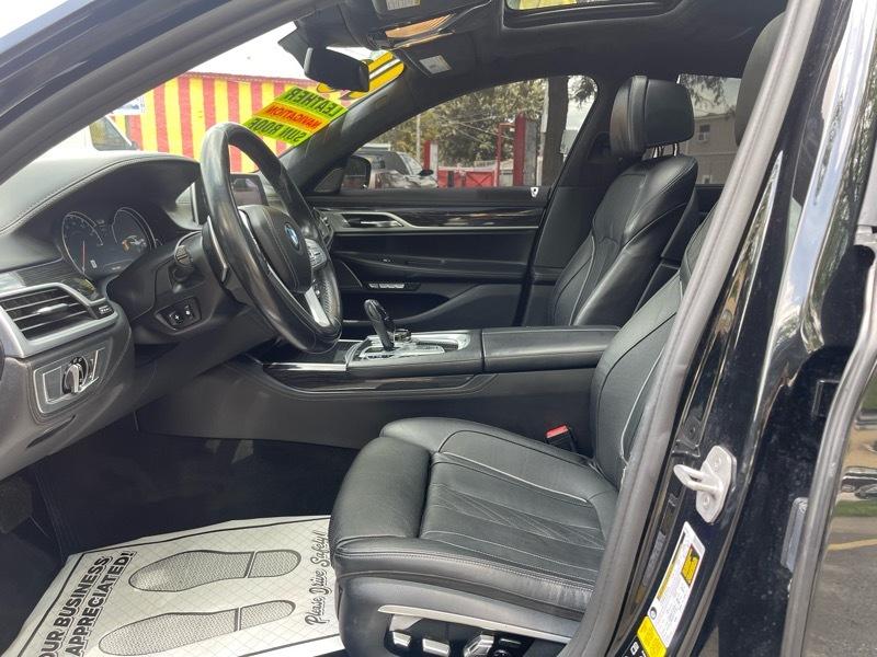 BMW 7-Series 750i xDrive 2016
