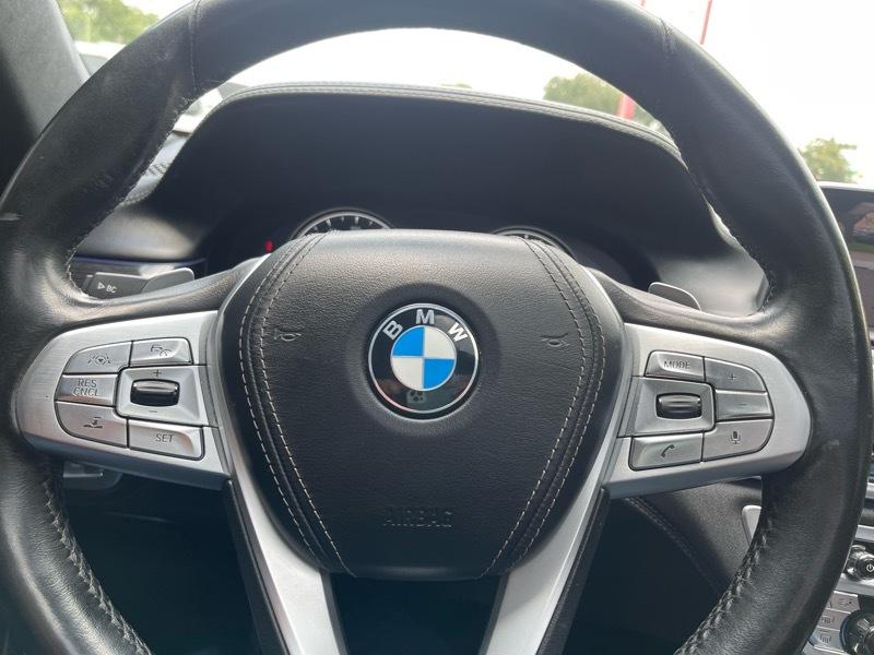 BMW 7-Series 750i xDrive 2016